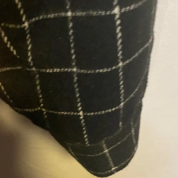 Forever 21 Black Checkered Cropped Blazer - Picture 5 of 10